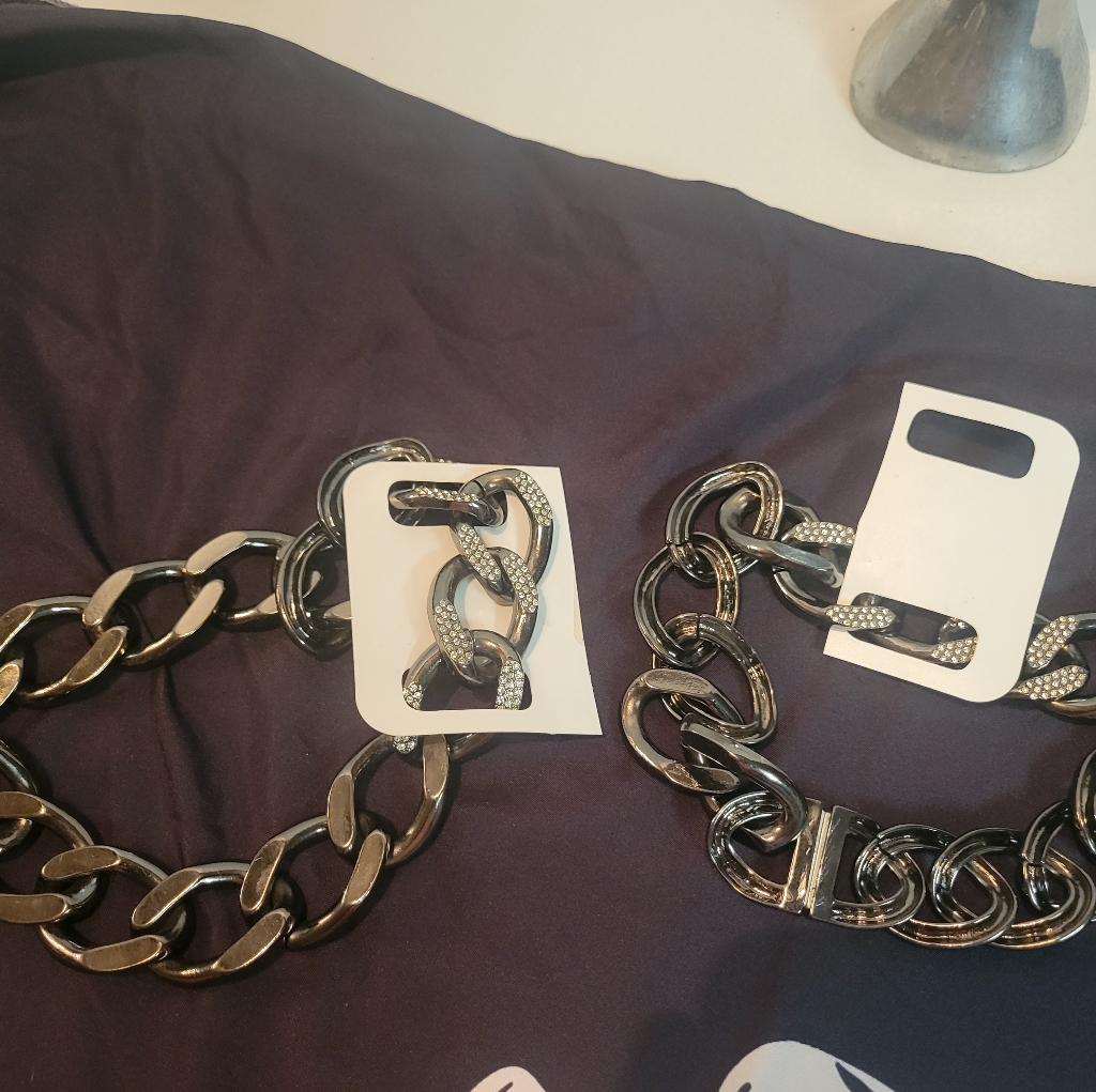 Chain Link .